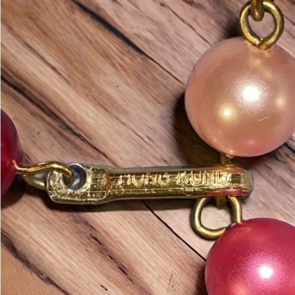 Retro 1960s Double Strand Pink Beads Necklace, Made in Hong Kong - Picture 4 of 6